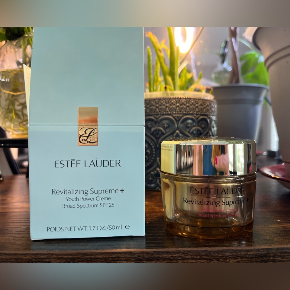 🆕 - Estee Lauder Revitalizing Supreme+ Youth Power Creme SPF 25 - 1.7 oz - Picture 4 of 12